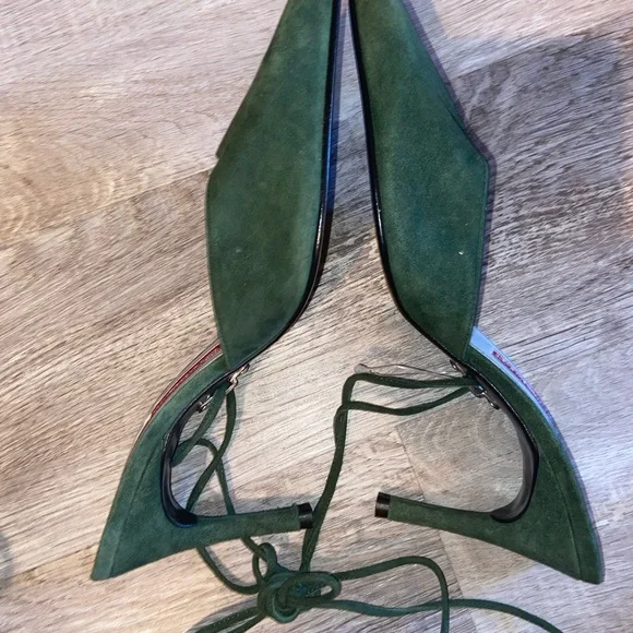 Xavier Roberto Women’s Green Suede Strappy Pointed Toe 4” High Heels size 7  (L) - Picture 4 of 10